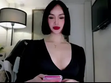 Stripchat Adult Webcam of Anna_HollyDoll