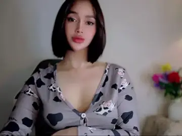 Stripchat Adult Webcam of Anna_HollyDoll