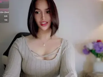 Stripchat Adult Webcam of Anna_HollyDoll