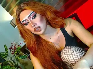 Stripchat Live Sex Cam of HOLLYWOOD_QUEEN_88