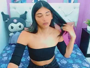 antonela_xxx from stripchat
