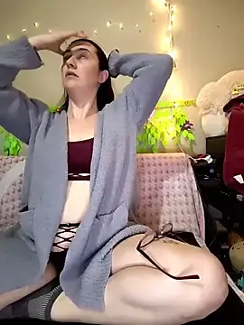 Stripchat Live Sex Cam of LaylaLucis