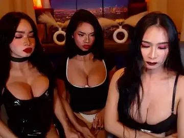 Stripchat Live Porn of MALICIOUS_EVA