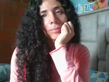 Stripchat Free Live Porn of Nadia_Monroe