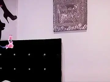 Stripchat Adult Webcams of Angel-dragun