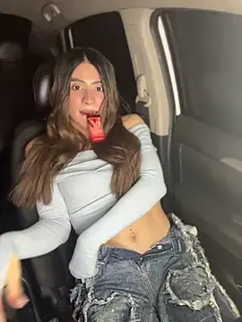 Stripchat Watch Live Sex Cams of Lottus_fire