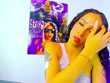 Stripchat Sex Cam of Miissblunt
