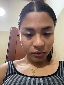 Stripchat Watch Live Sex Cams of Romie_rous