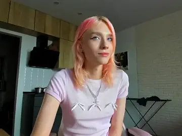 Stripchat Sex Cam of _Alice_Kitty