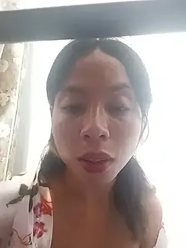 Stripchat Adult Webcam of Super_Hot_BunnyXX