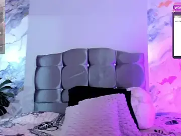 Stripchat Adult Webcams of Sky_Rivers