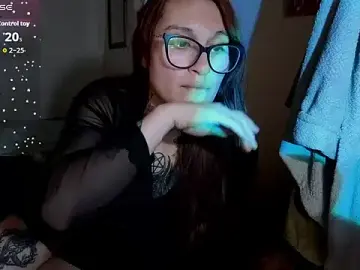 Stripchat Live Sex Cam of kittenlizz