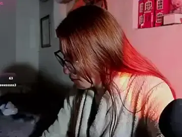 Stripchat Live Sex Cam of kittenlizz