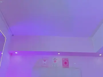 Stripchat Sex Cam of ScarlettDreamss7