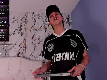 Stripchat Live Sex Cam of Prince_Apolo