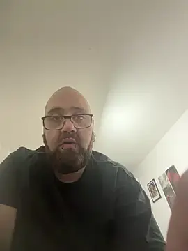 Stripchat Live Porn of mrandmrsdarkside