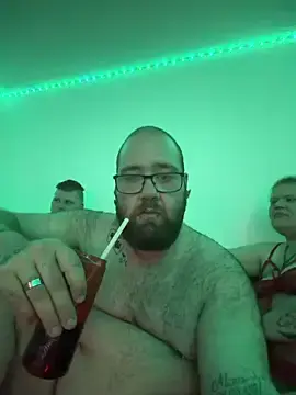 Stripchat Adult Webcams of mrandmrsdarkside