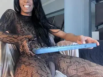 Stripchat Watch Live Sex Cams of ElektraBomdans