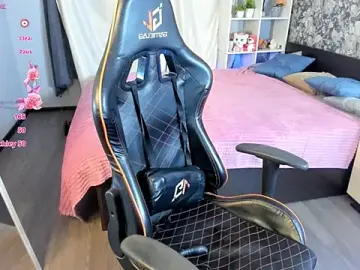 Stripchat Sex Cam of Laila_Blarr