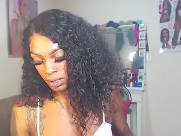 Stripchat Sex Cam of badgirls_cx
