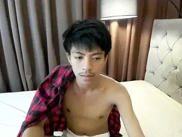 Stripchat Adult Webcam of davincihugecock