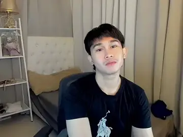 Stripchat Adult Webcams of davincihugecock