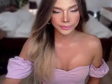 Stripchat Live Sex of liaa_lurrecams