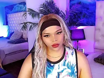 Stripchat Free Live Porn of Keira_Fox31