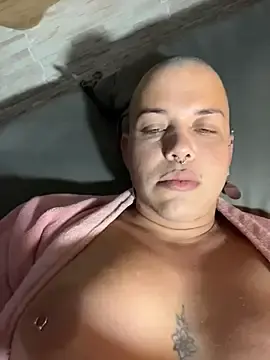 Stripchat Live Porn of alicetgirlbr