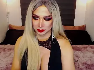 Stripchat Nude Webcam of HugeCockDominantXxX