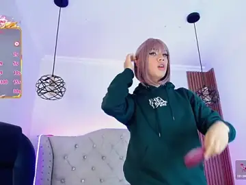 Stripchat Live Sex Cam of Eva_Walker_1