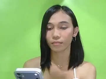 Urfucking_khloe1 from stripchat