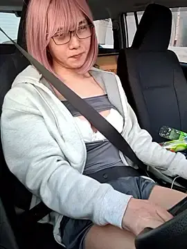 Stripchat Watch Live Sex Cams of takusaki223