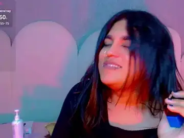 Stripchat Sex Chat of jessie_dark30