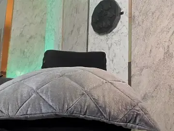 Stripchat Live Sex Cam of Keila_Rose