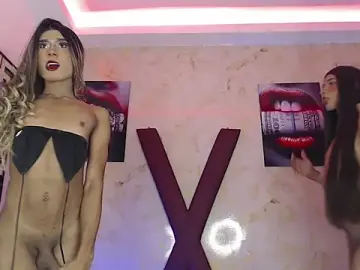 Stripchat Live Sex Cam of LUCKY_BABILON