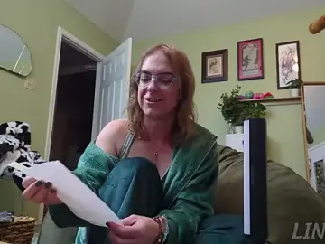 Stripchat Best Webcam of Linzy_19