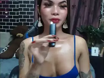 Stripchat Adult Webcam of XDREAMTHEA