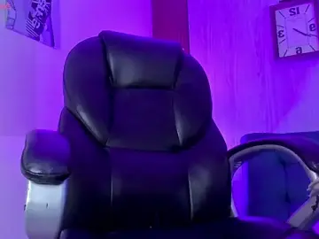 Stripchat Sex Chat of miah_connor