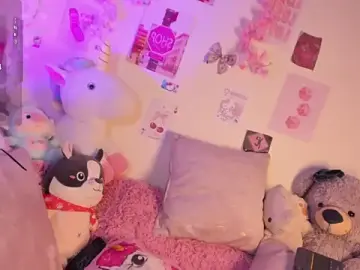 Stripchat Free Live Porn of Iam_Emiily_