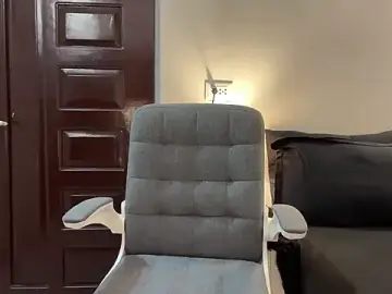 Stripchat Sex Chat of Your_sweetnaughty143