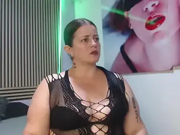 Stripchat Free Porn Cam of charlottee_xxx