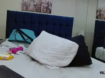 Stripchat Watch Live Sex Cams of MaddieQuinn