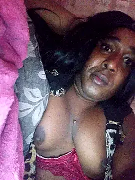 Stripchat Watch Live Sex Cams of Hellentrans24