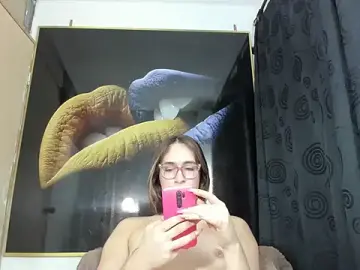 Stripchat Free Live Porn of sexyvioletvalerious