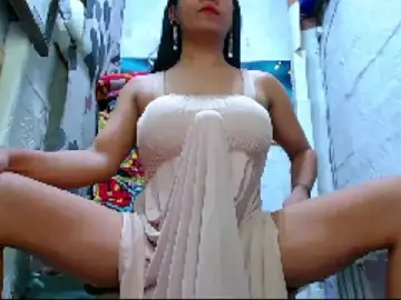 Stripchat Watch Live Sex Cams of LatinaCOCKSlayer_xx