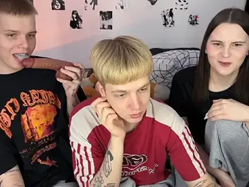 Stripchat Sex Cam of olivertasty