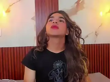 Stripchat Free Porn Cam of AndyTovar