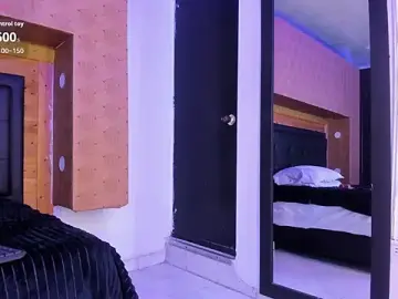 Stripchat Live Sex Cam of Samantha_Blaze1