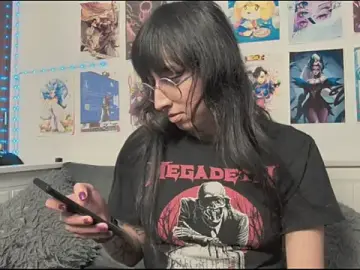 Stripchat Watch Live Sex Cams of snowblack_